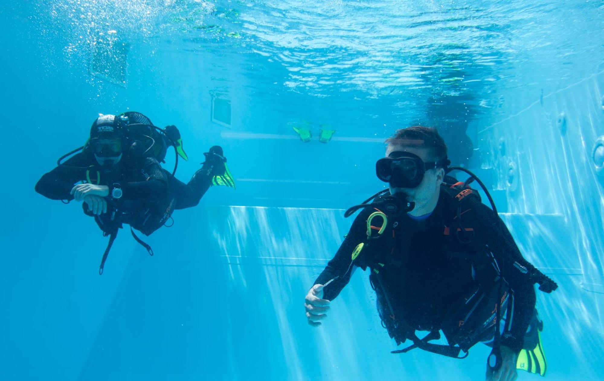 Santa Cruz Dive House Padi Dive Resort Silveira  Zewnętrze zdjęcie